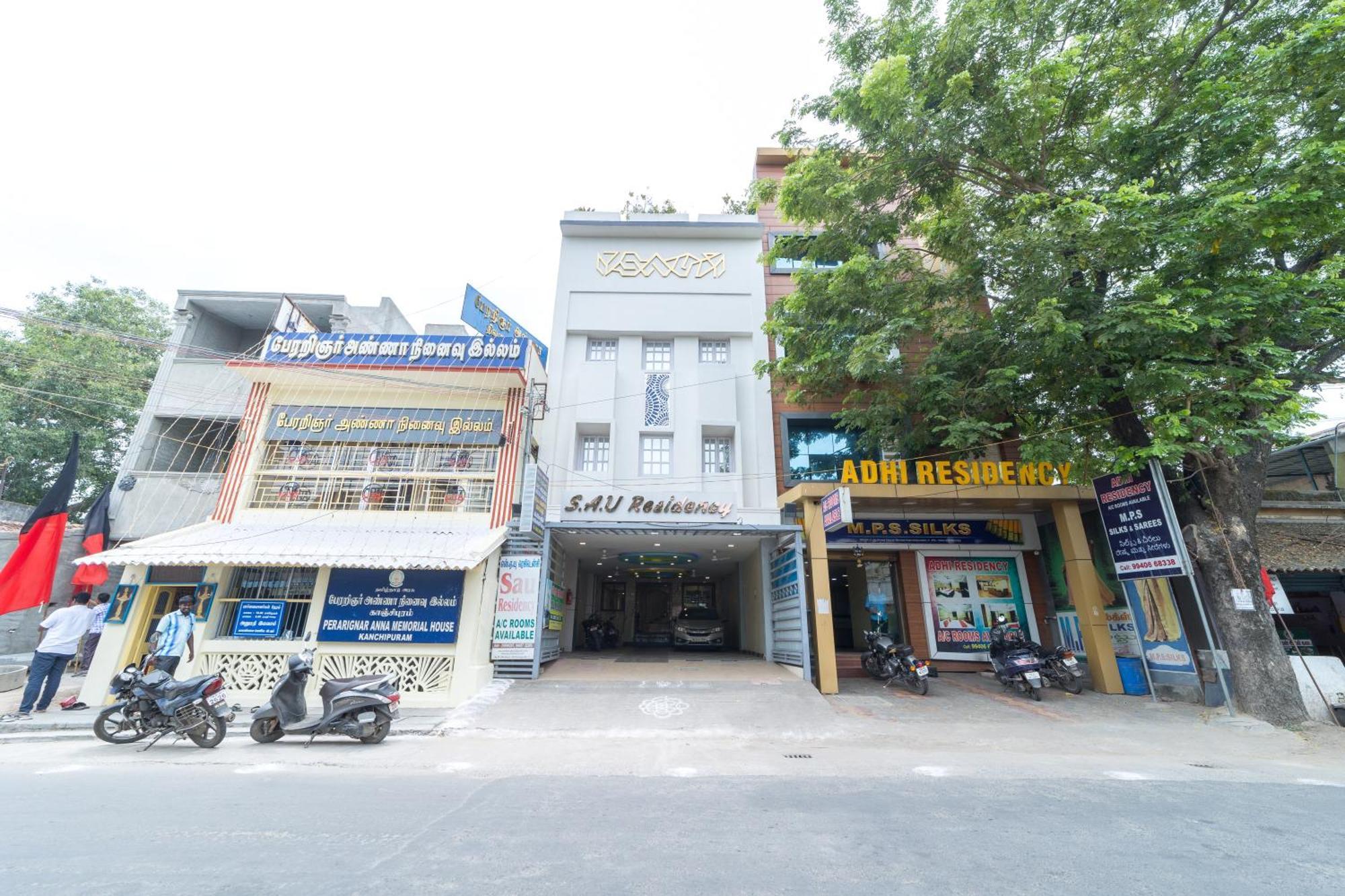 Sau Residency 호텔 칸치푸람 외부 사진